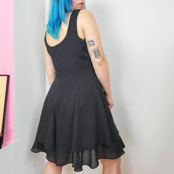 Vintage 90s Black Layered Sleeveless Fit & Flare Dress - Picture 3 of 8